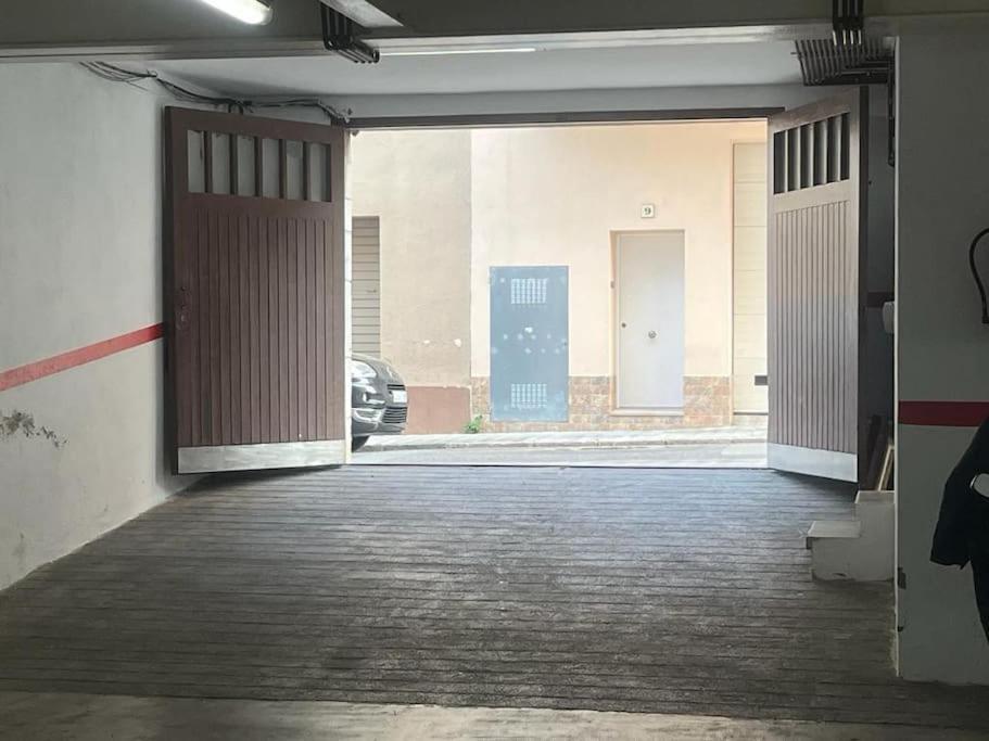 Atico Luminoso Centrico Y Comodo Apartman Figueres  Kültér fotó